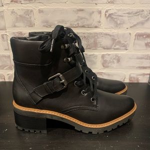 Leather combat boot Naturalizer Tia Lace up Boots